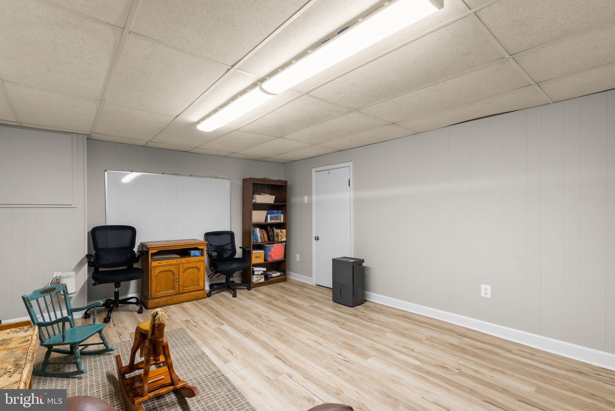 BROOKEVILLE KNOLLS - Residential