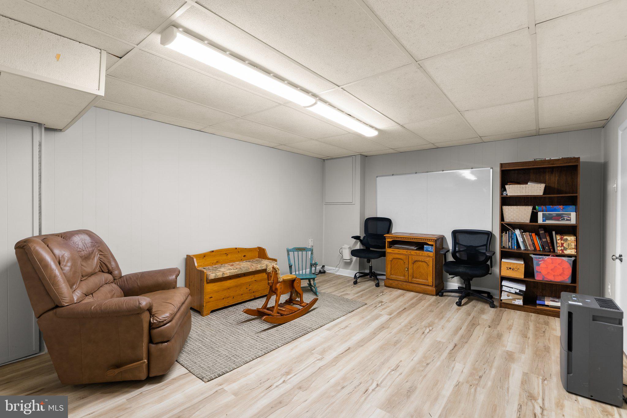 BROOKEVILLE KNOLLS - Residential