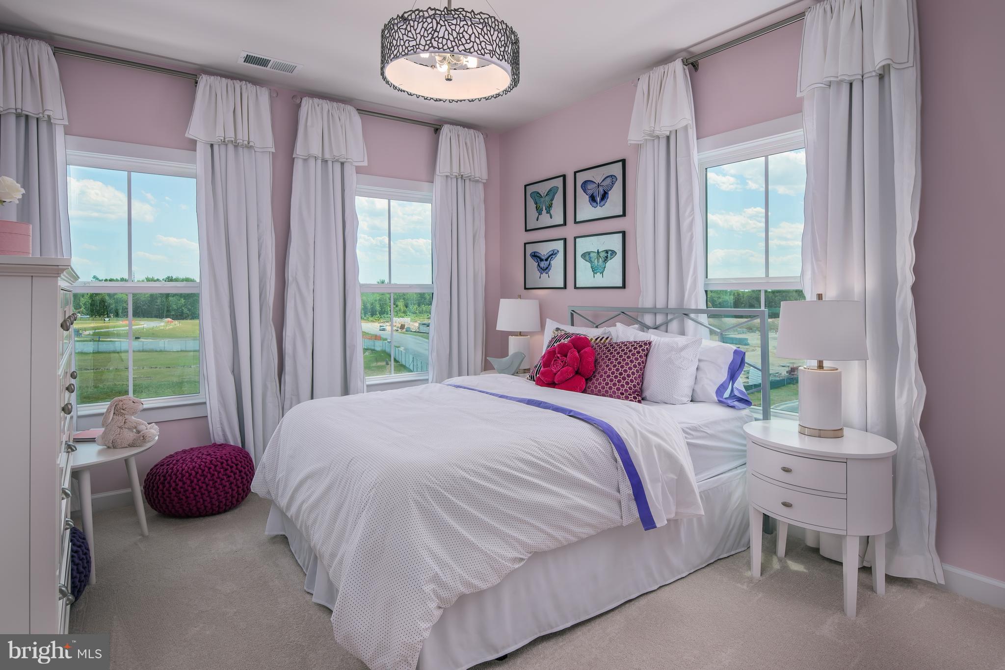 GREENLEIGH AT CROSSROADS - Residential