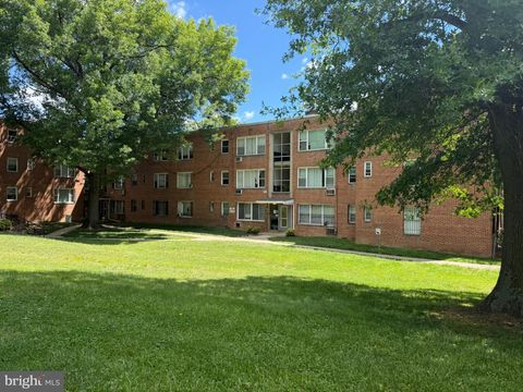 514 RIDGE ROAD SE 109 WASHINGTON DC 20019