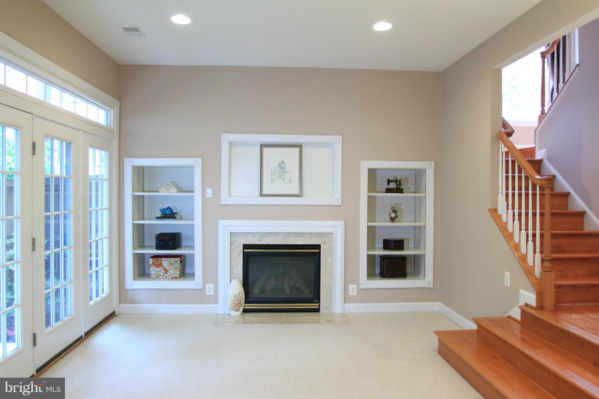 STONE CREEK CROSSING - Residential