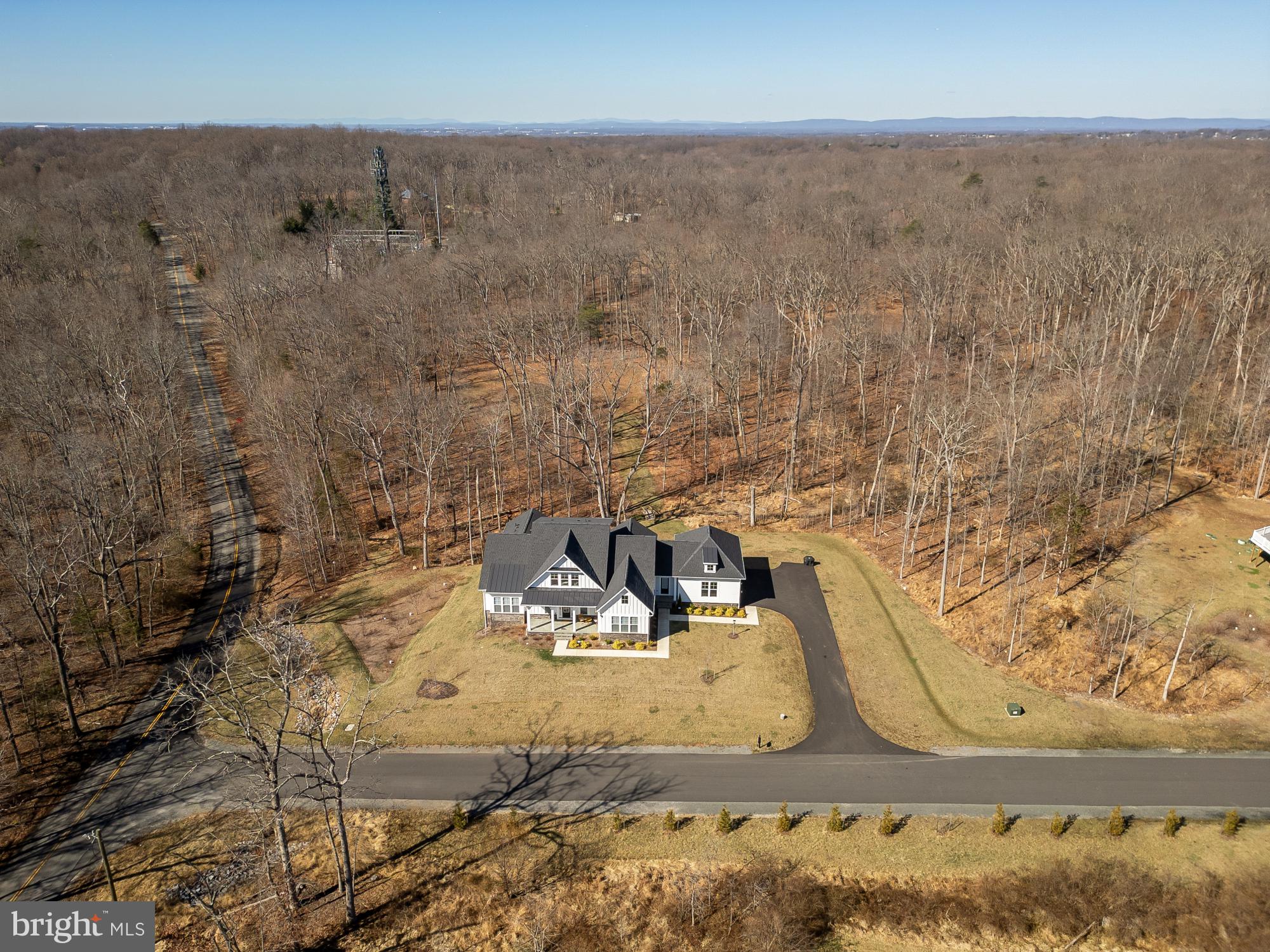 BRADDOCK WOODS - Residential