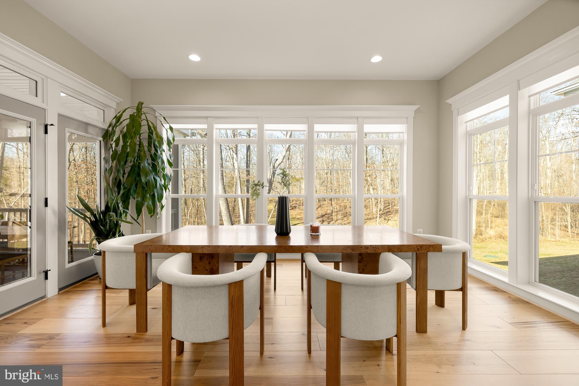 BRADDOCK WOODS - Residential