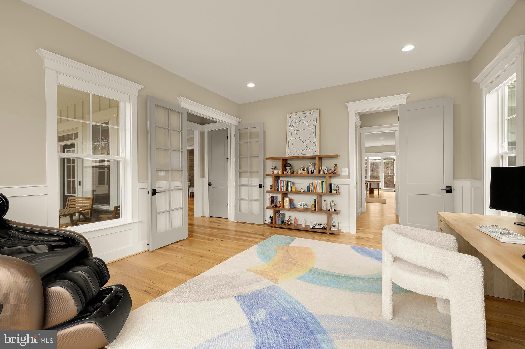 BRADDOCK WOODS - Residential