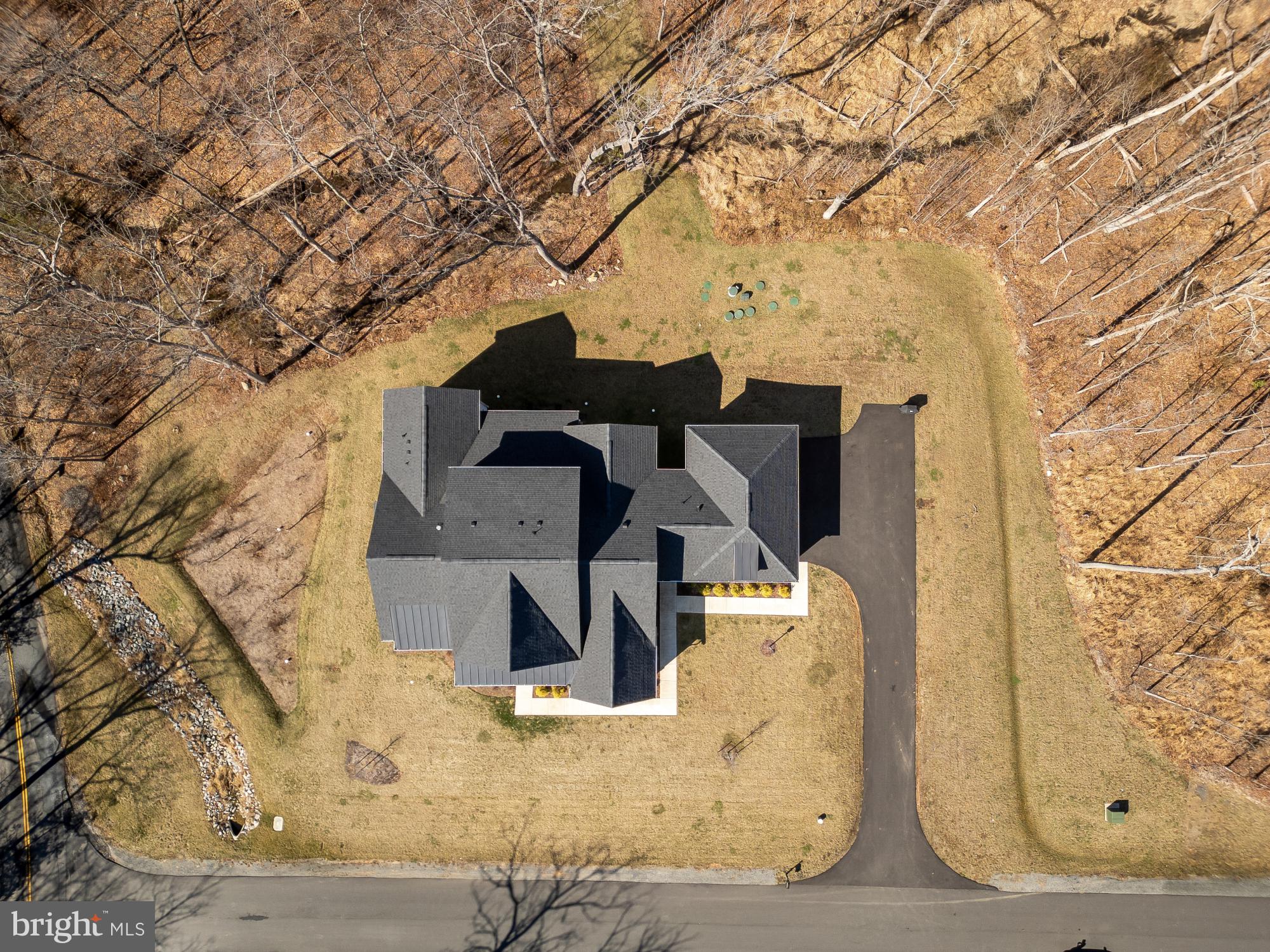 BRADDOCK WOODS - Residential