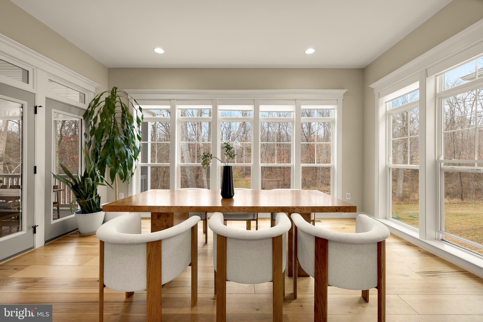 BRADDOCK WOODS - Residential