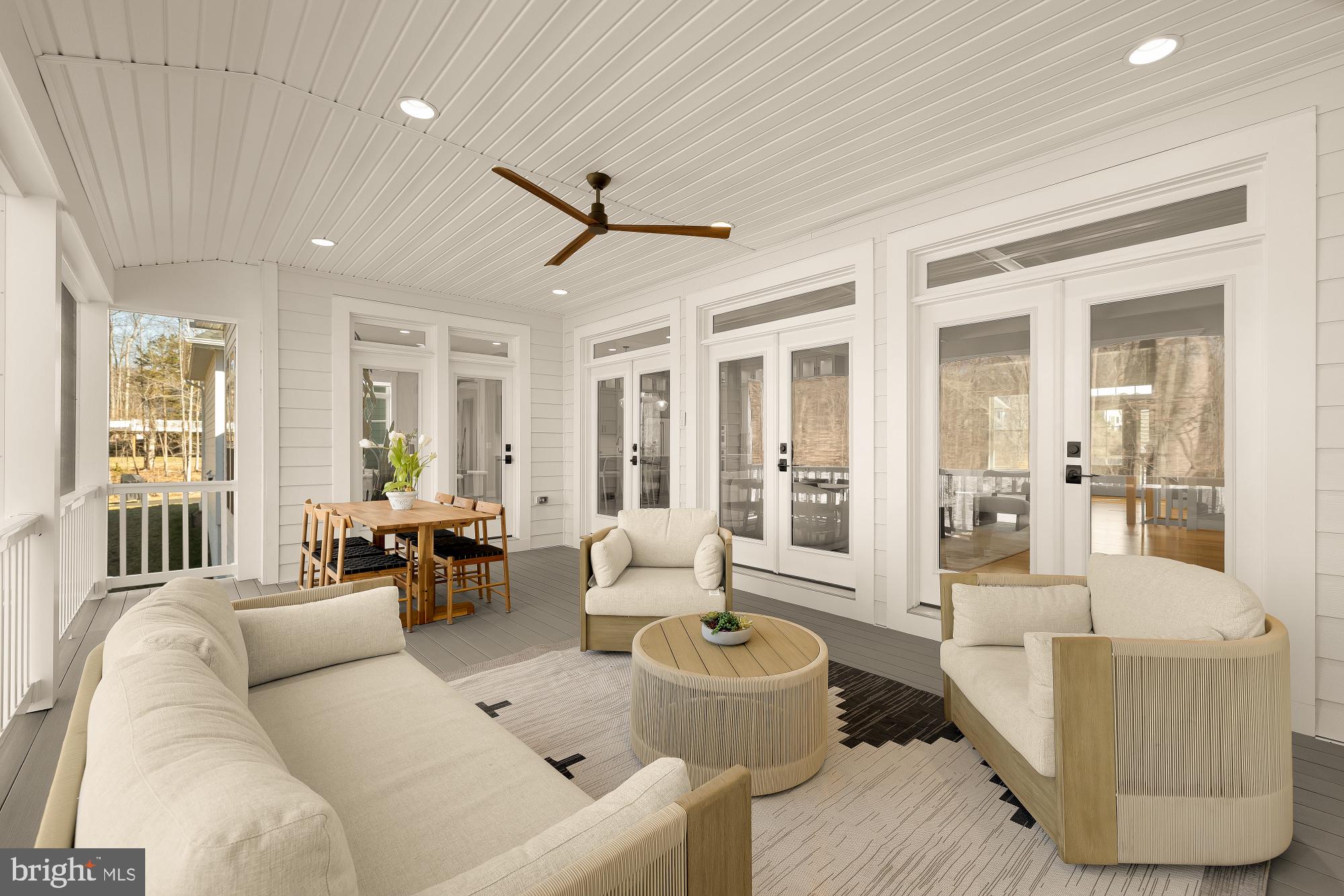 BRADDOCK WOODS - Residential