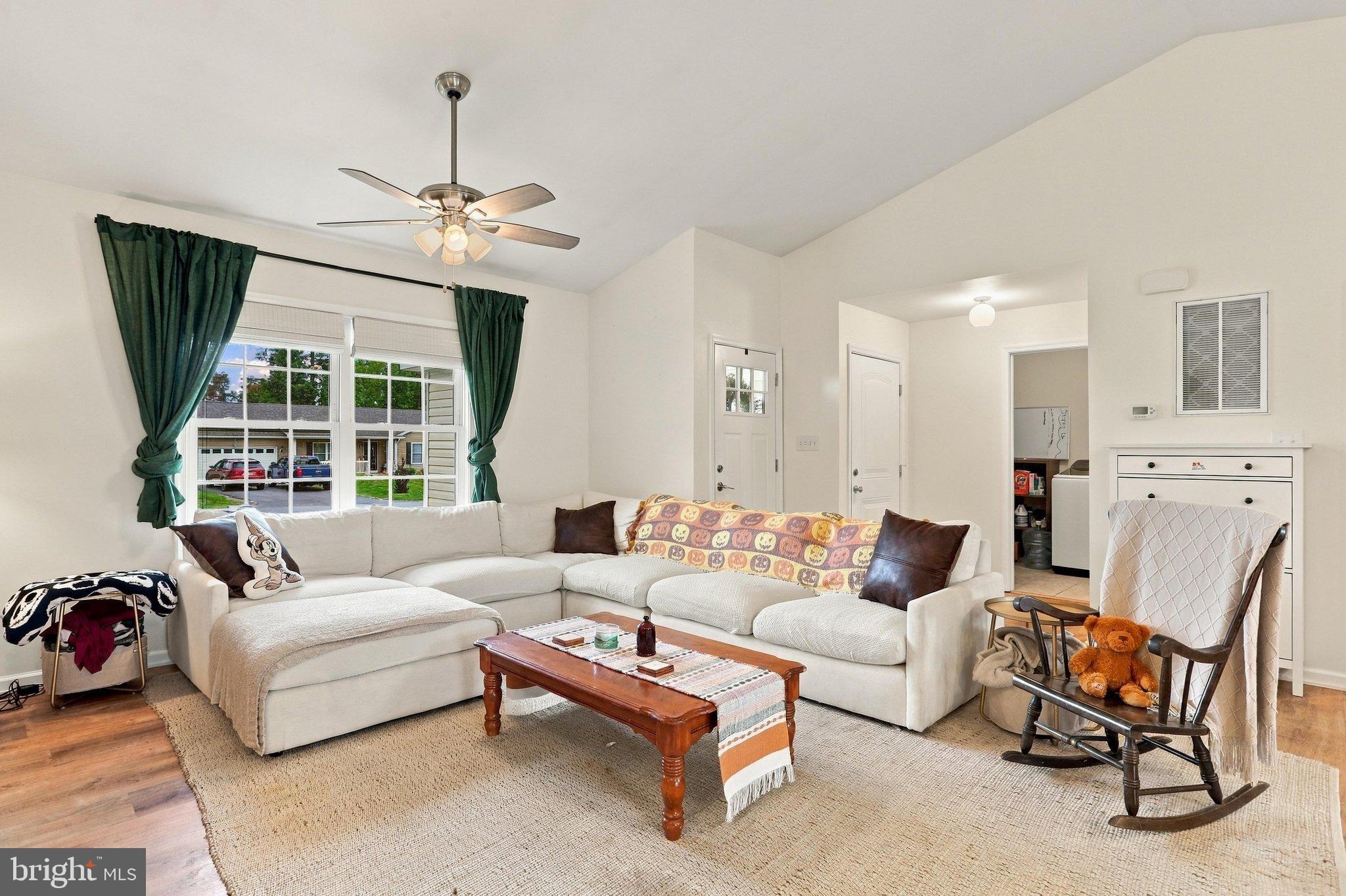 238 BASIN DRIVE