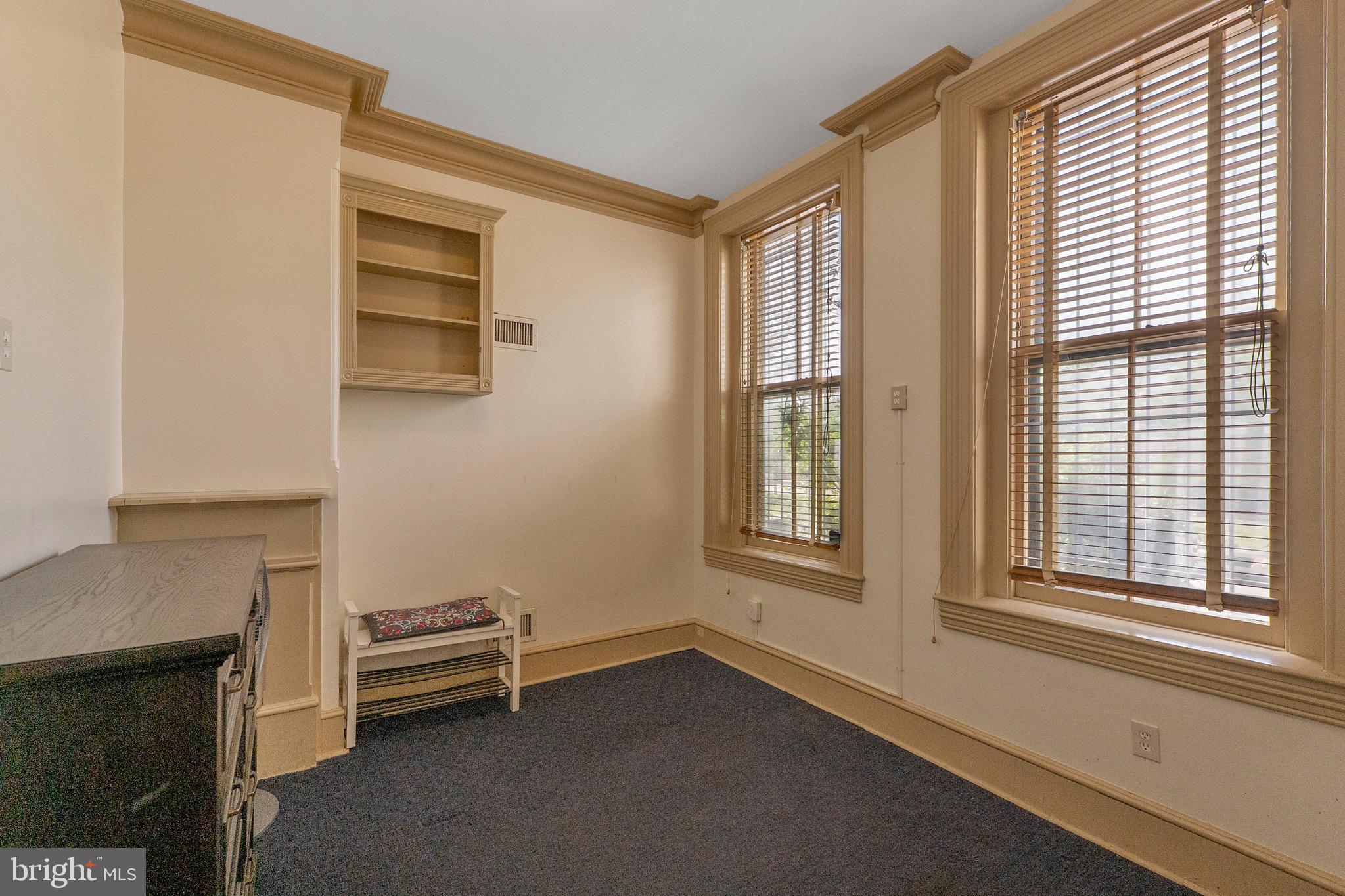 1010 PENNSYLVANIA AVENUE SE