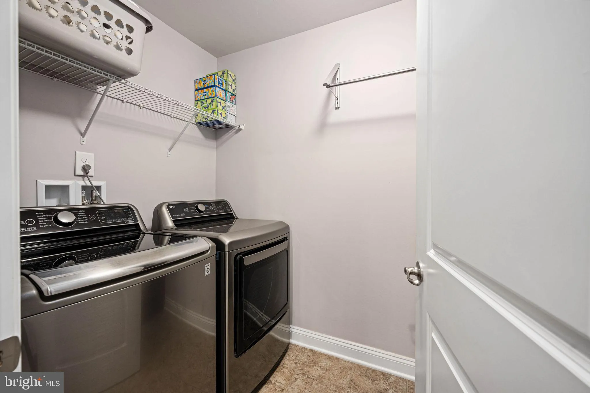 Moseley, Virginia 23120, United States, 5 Bedrooms Bedrooms, ,5 BathroomsBathrooms,Residential,Coming Soon,228975