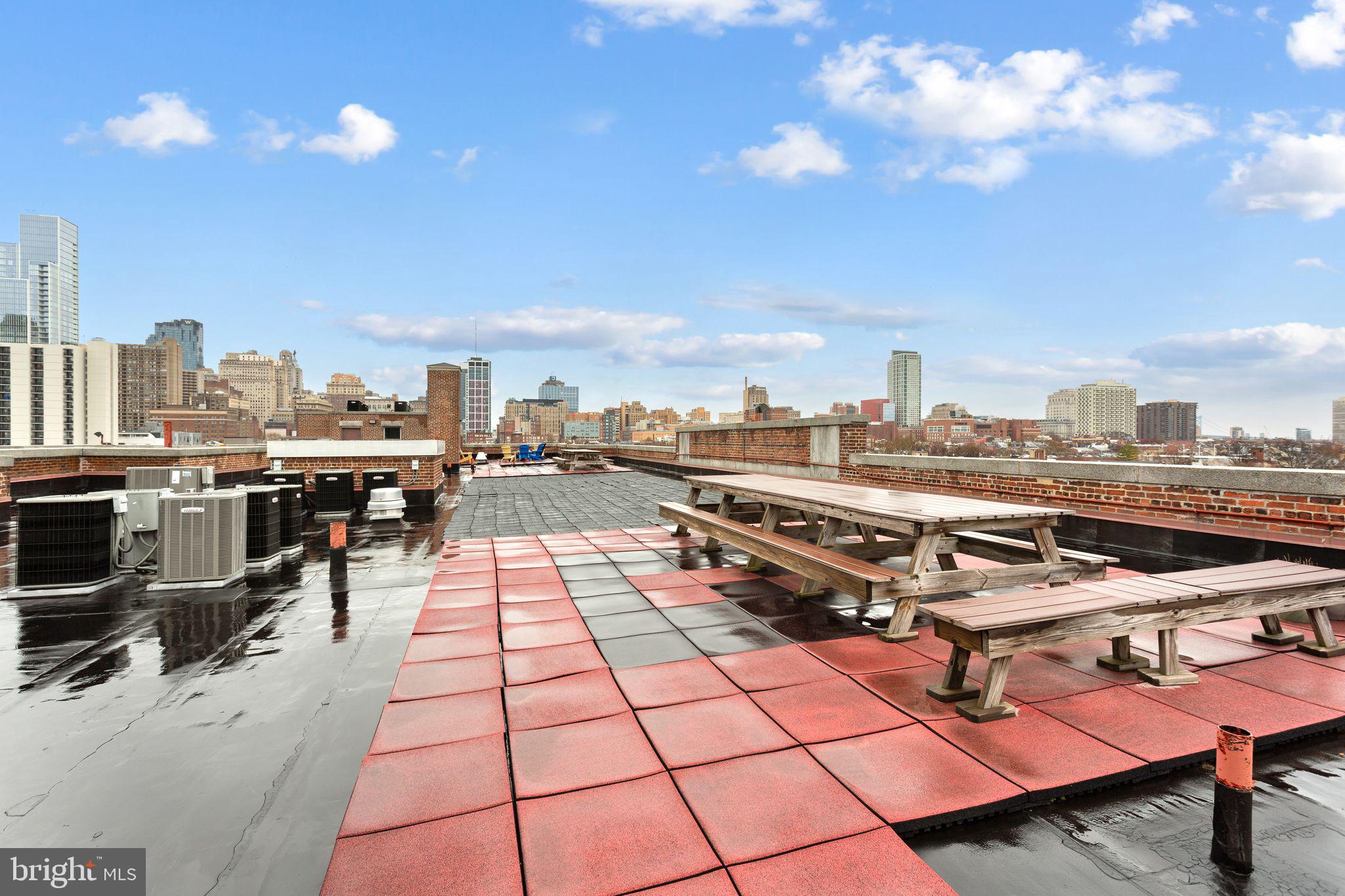 BELLA VISTA - Residential