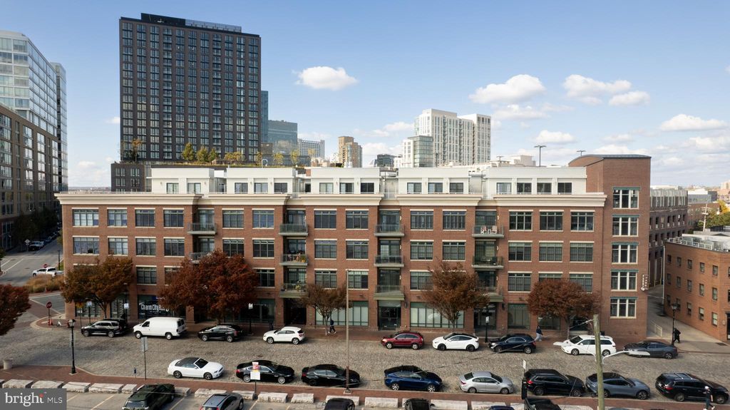 Photo of 1500 Thames Street #401, BALTIMORE, MD 21231 (MLS # MDBA2187402)