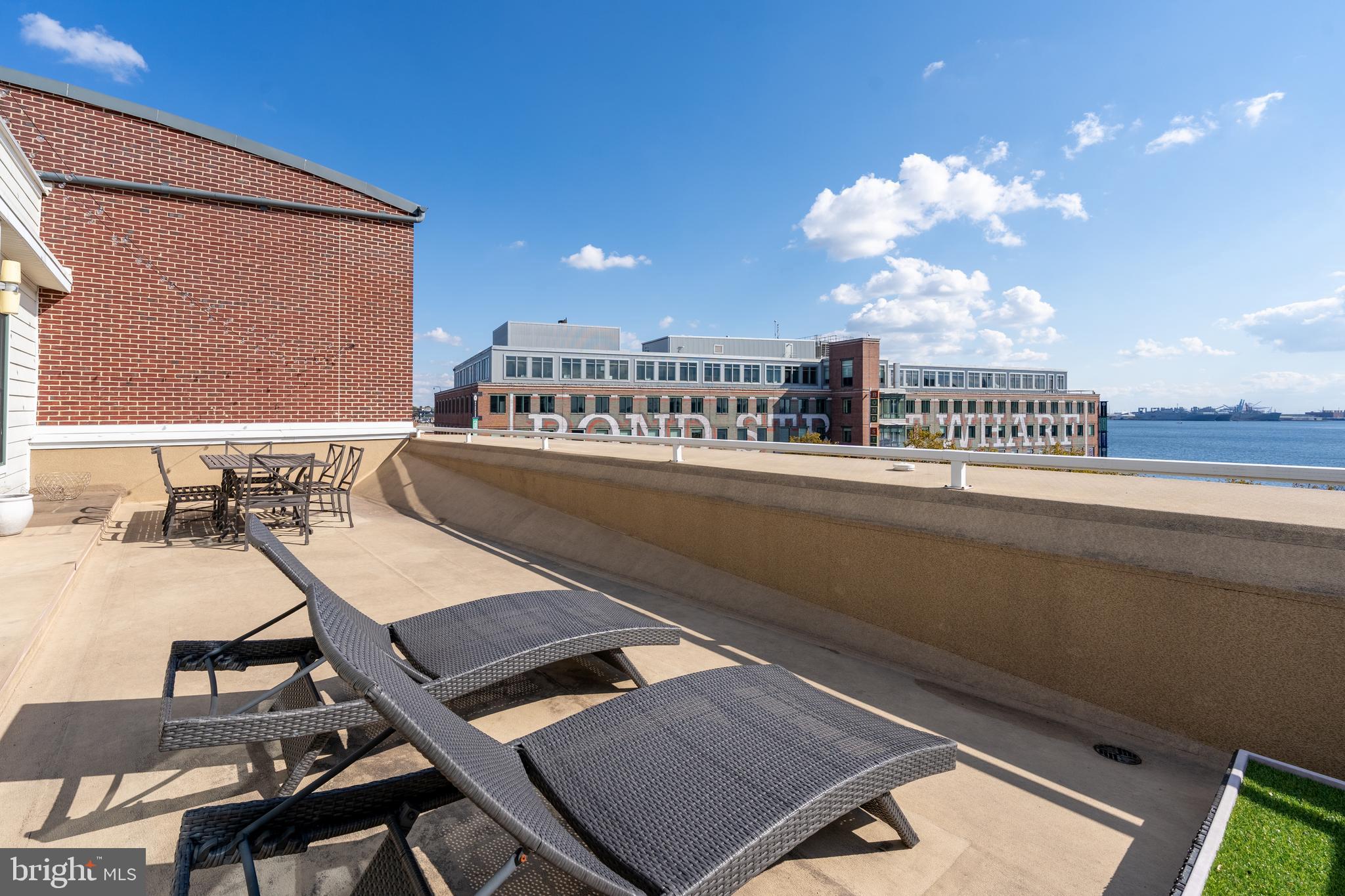 FELLS POINT HISTORIC DISTRICT - Residential