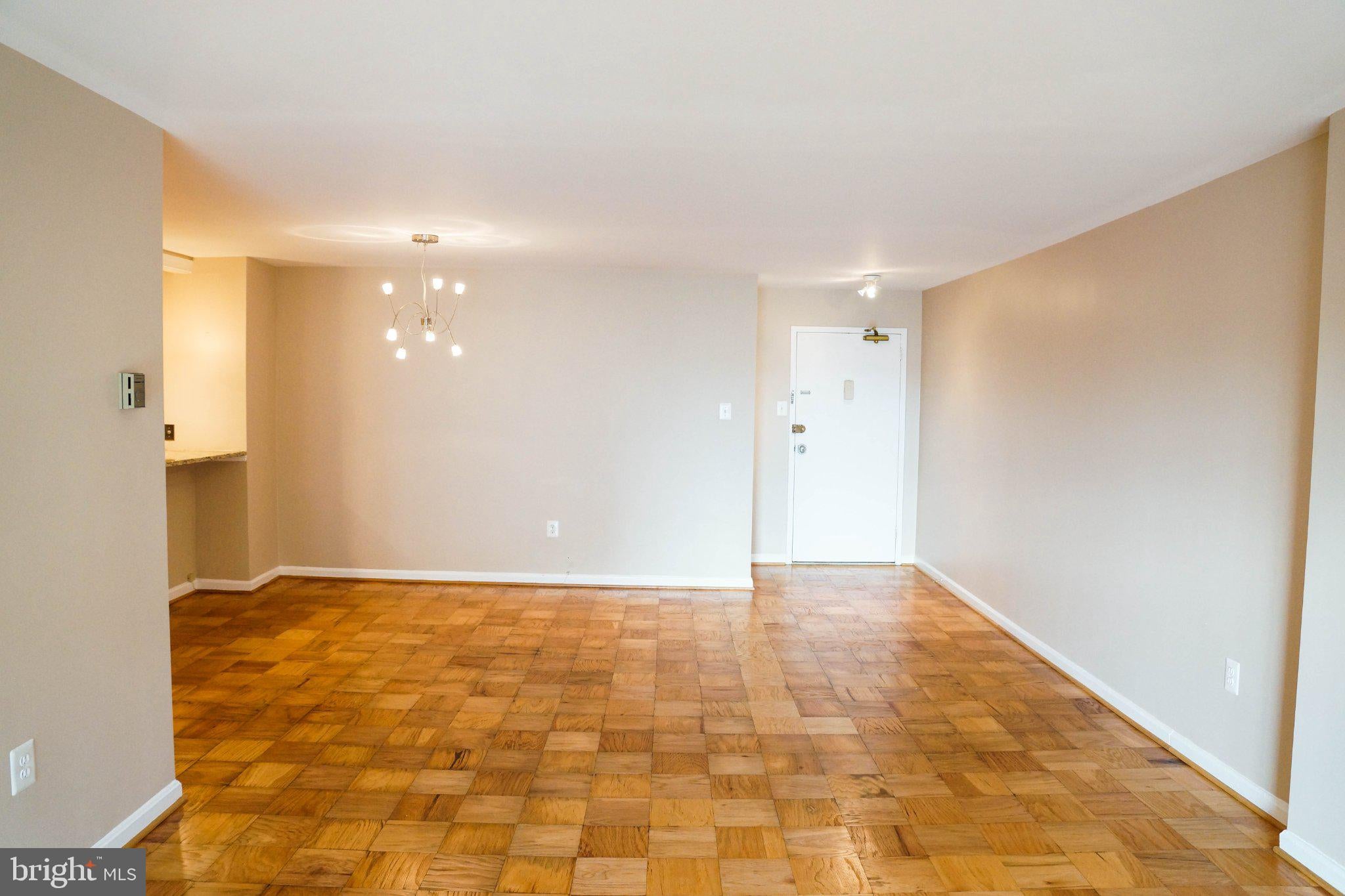1300 ARMY NAVY DRIVE 1015