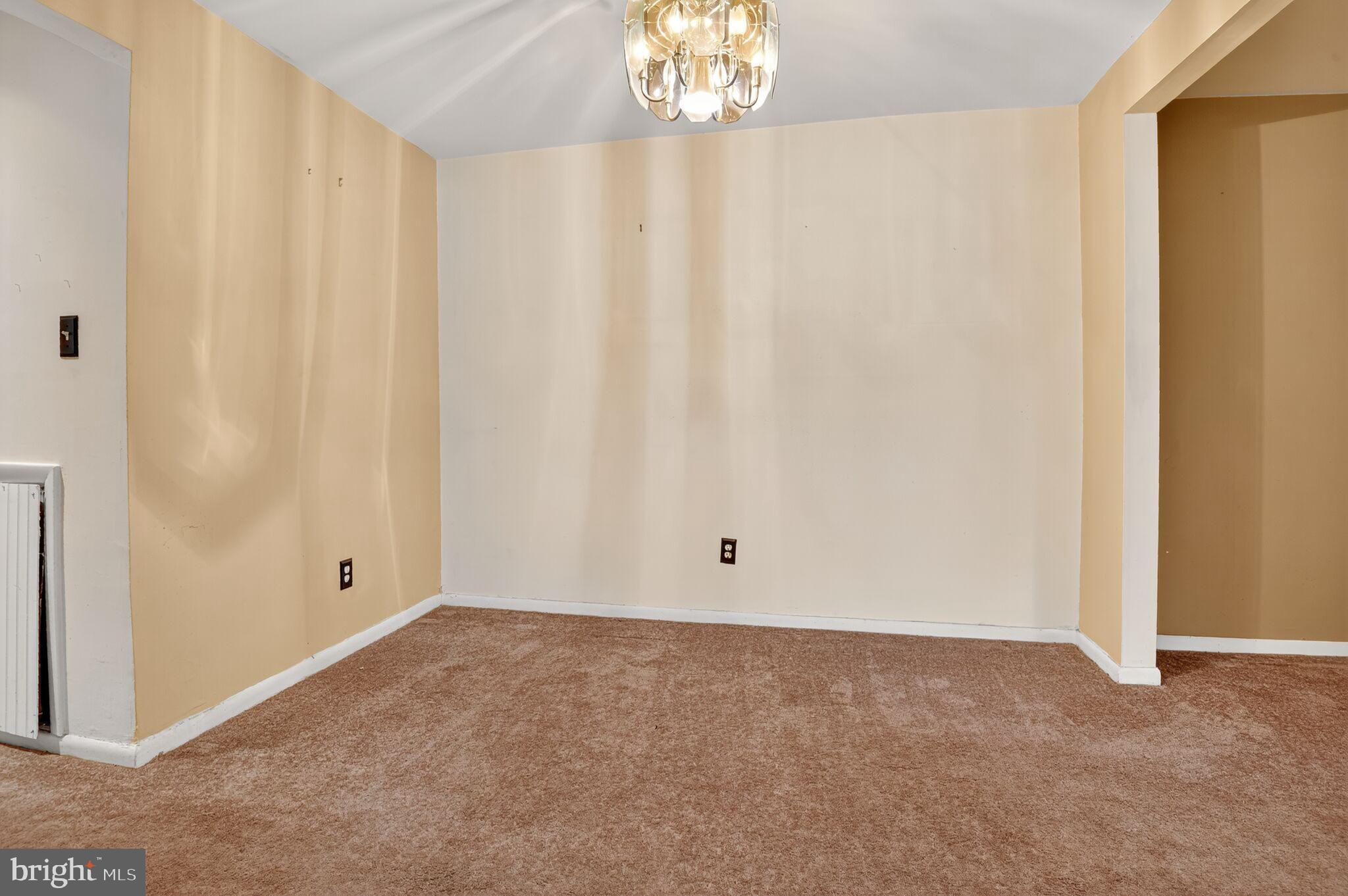 WOODBURN VILLAGE - Residential