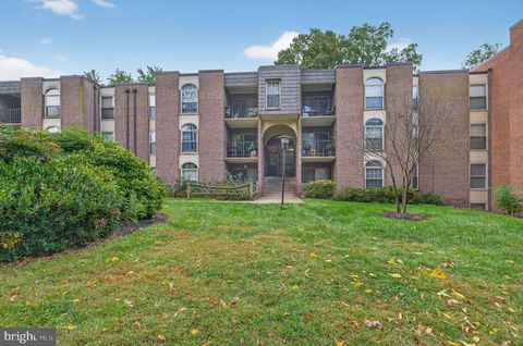 8310 TOBIN ROAD 23 ANNANDALE VA 22003