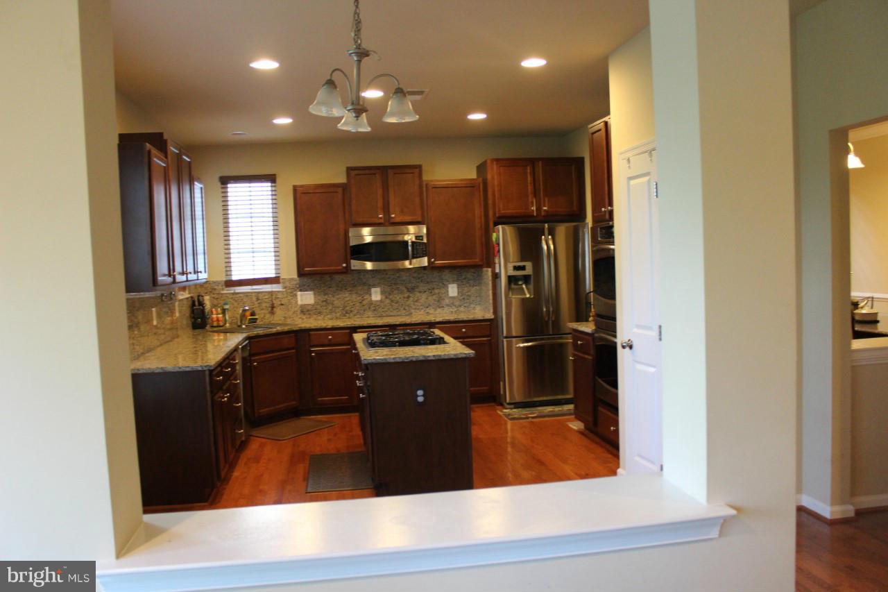 KIMMITT PROPERTY - Residential Lease