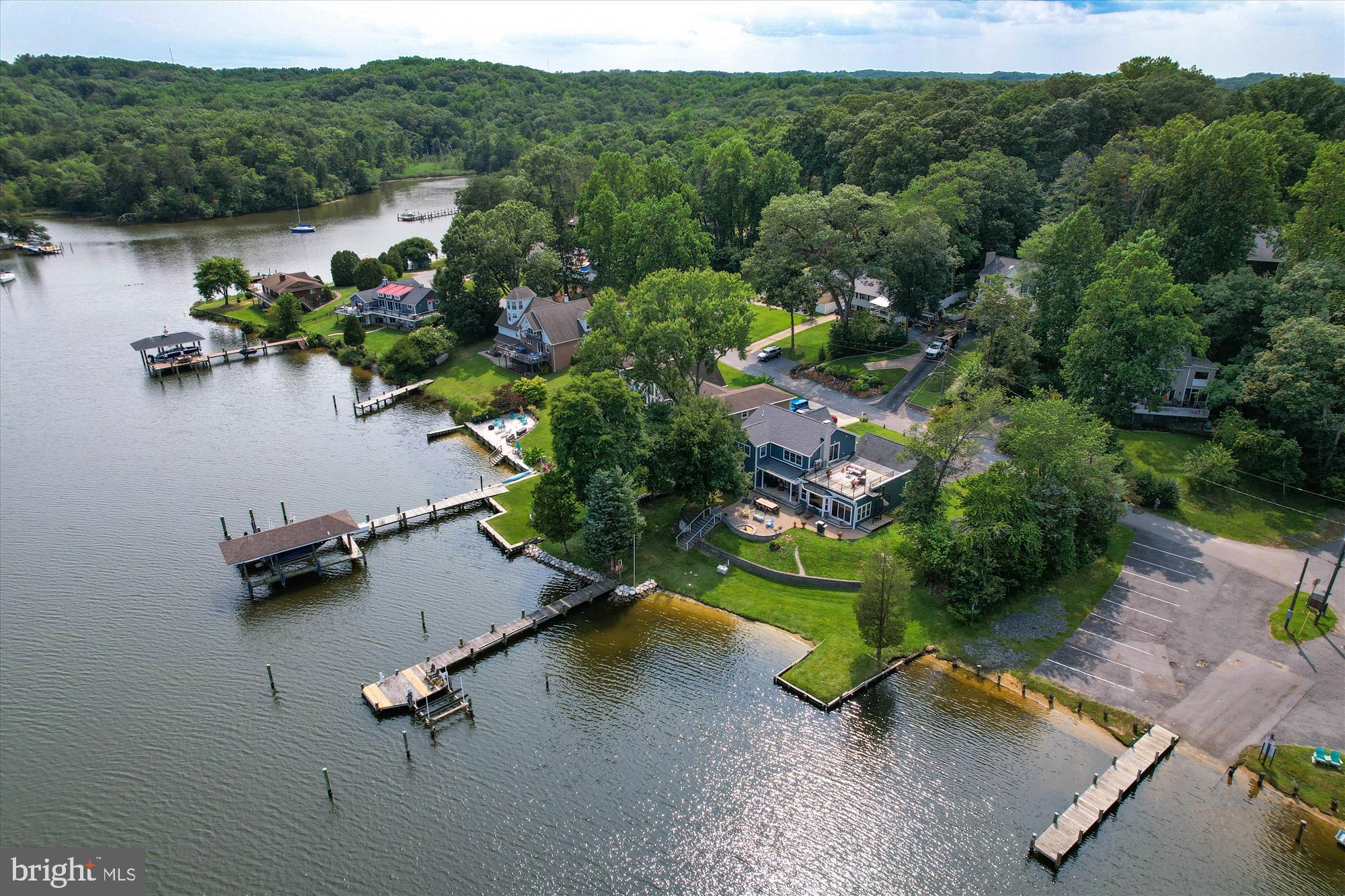 ARDEN ON THE SEVERN - Residential
