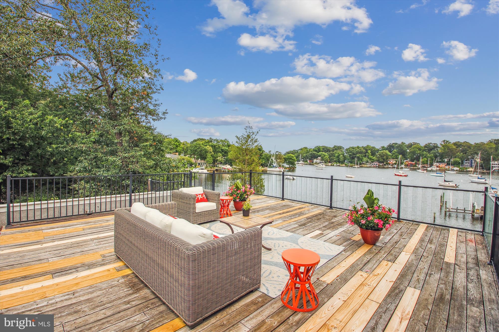 ARDEN ON THE SEVERN - Residential