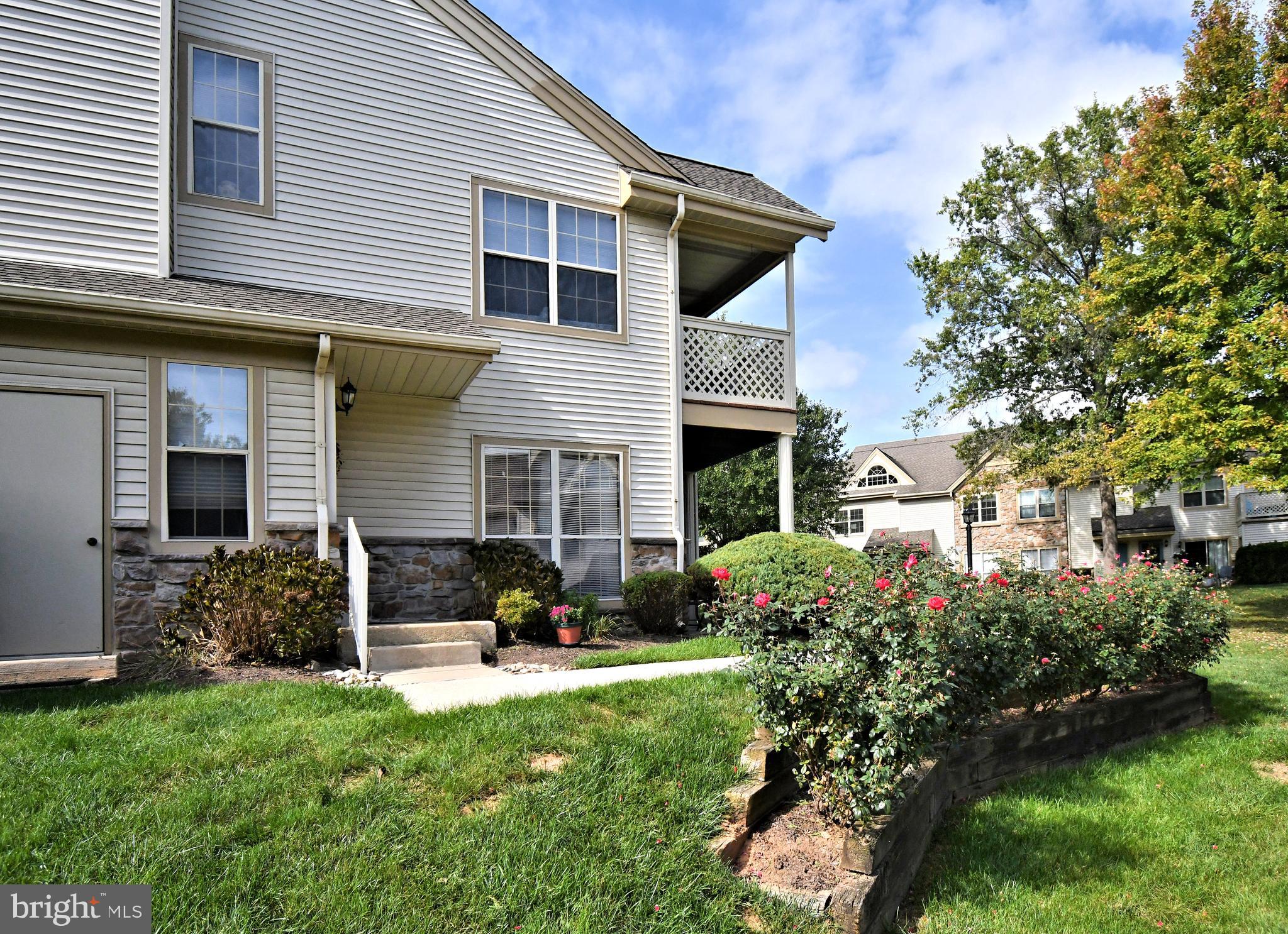 MONTGOMERY BROOKE - Residential