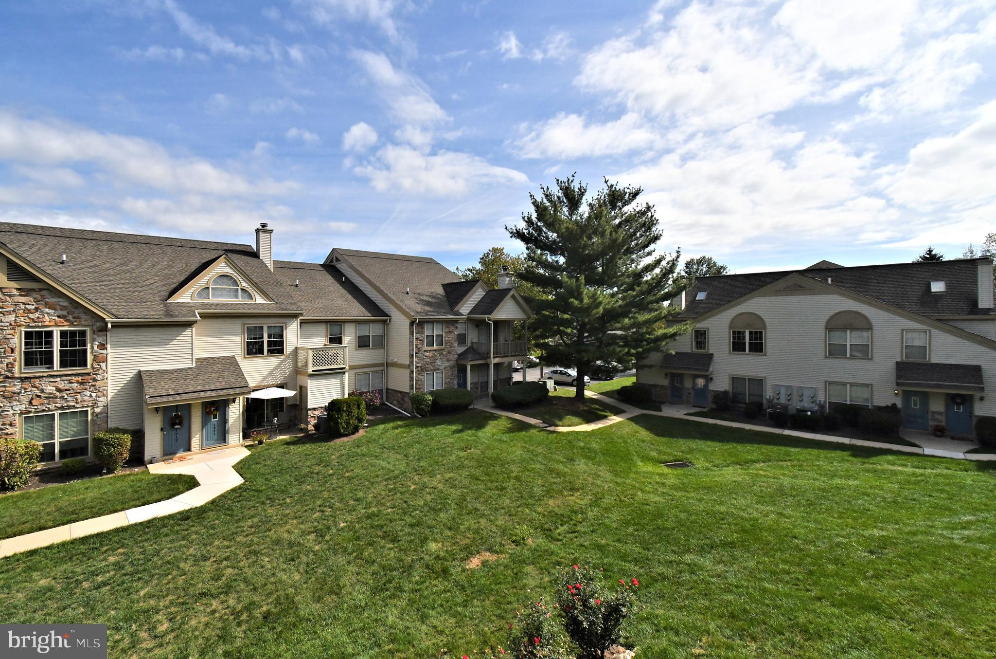 MONTGOMERY BROOKE - Residential