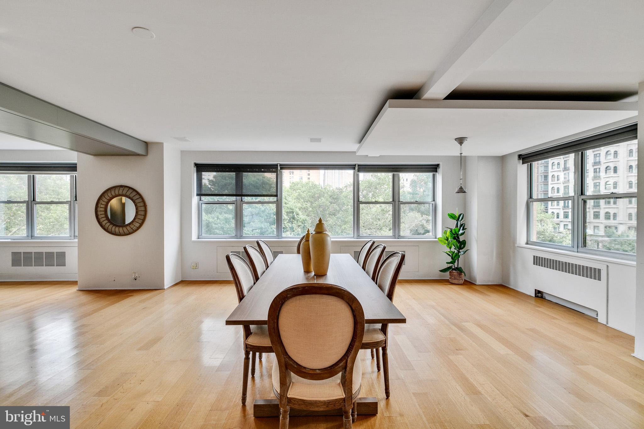 RITTENHOUSE SQUARE - Residential