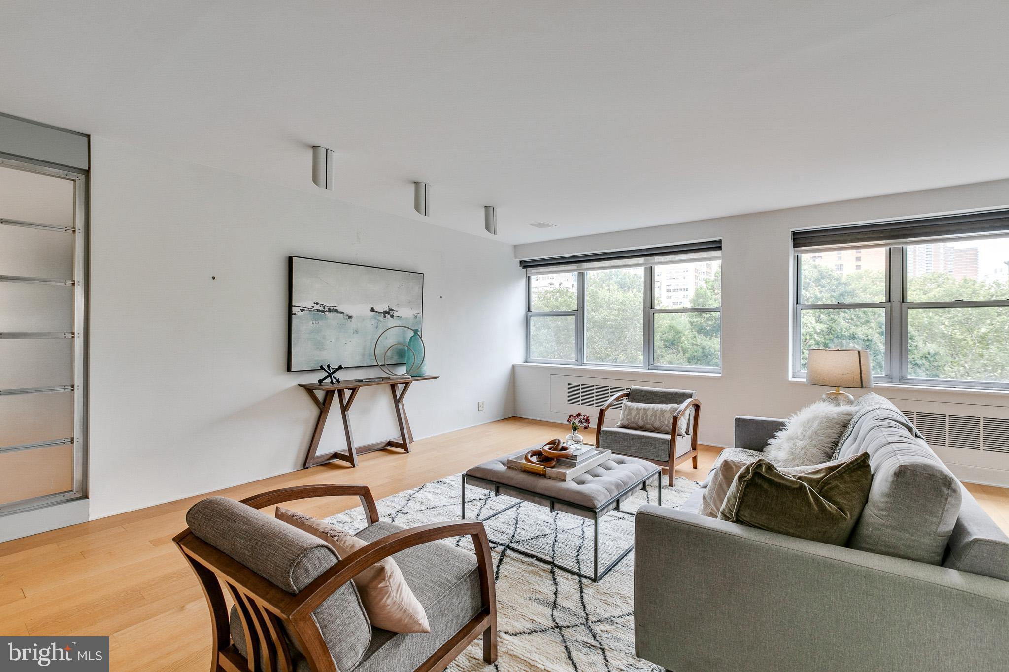 RITTENHOUSE SQUARE - Residential