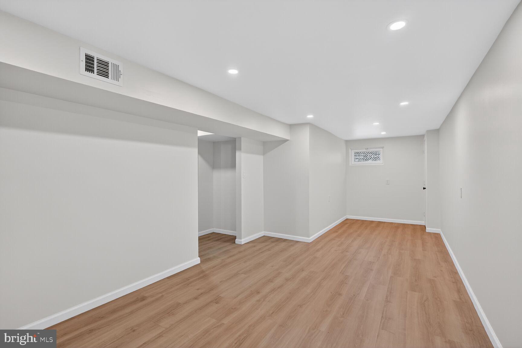 HIGHLAND VIEW - Residential