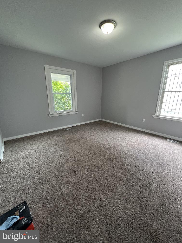 LIBERTY SQUARE - Residential Lease