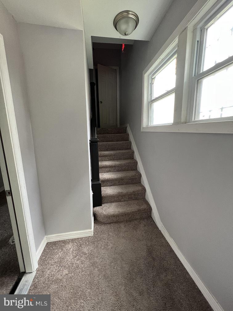 LIBERTY SQUARE - Residential Lease