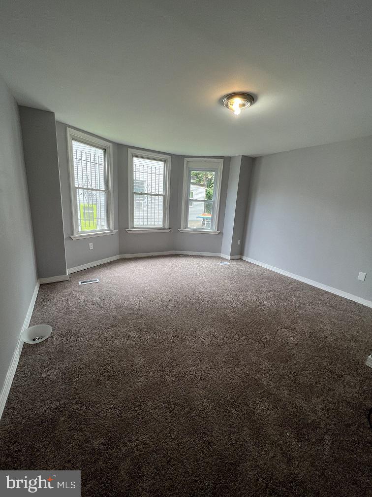 LIBERTY SQUARE - Residential Lease