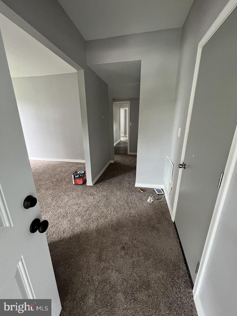 LIBERTY SQUARE - Residential Lease