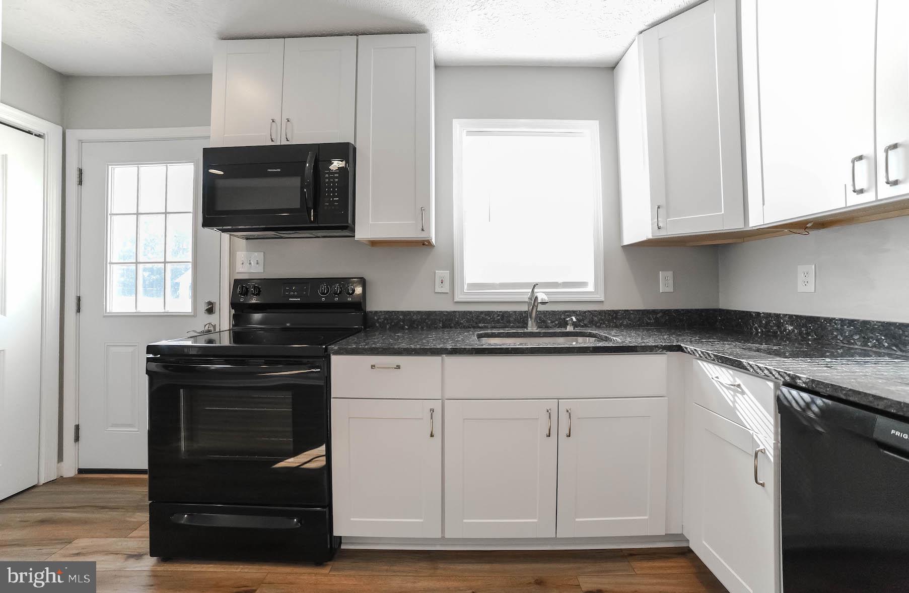 CAYWOODS - Residential