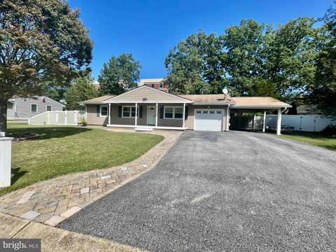 22024 FOX RIDGE ROAD LEXINGTON PARK MD 20653