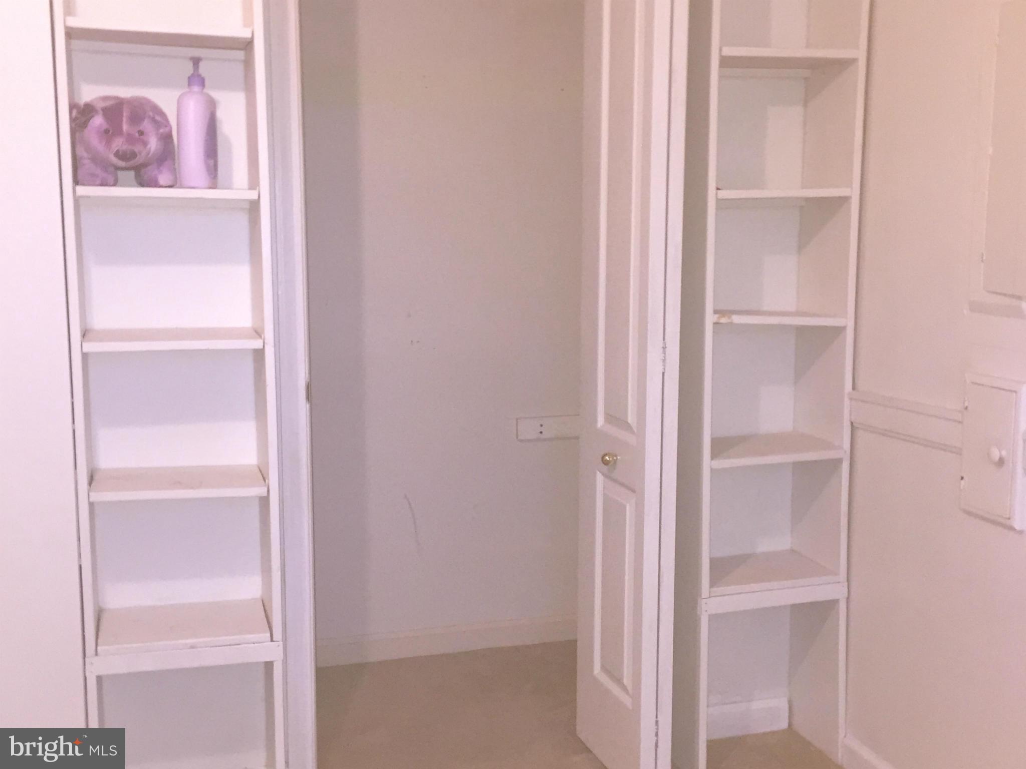 WOODBROOK - Residential