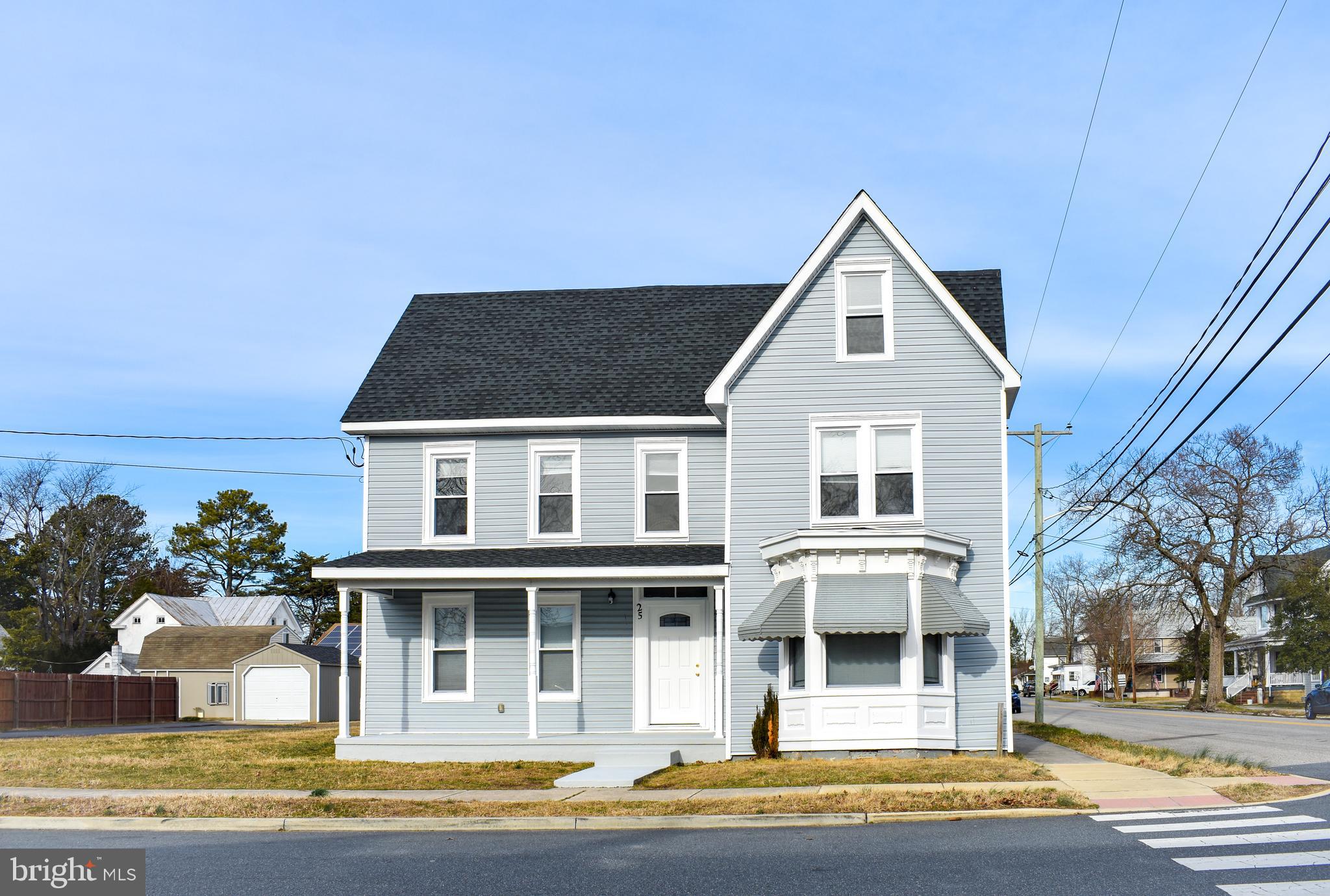 25 E HIGH STREET