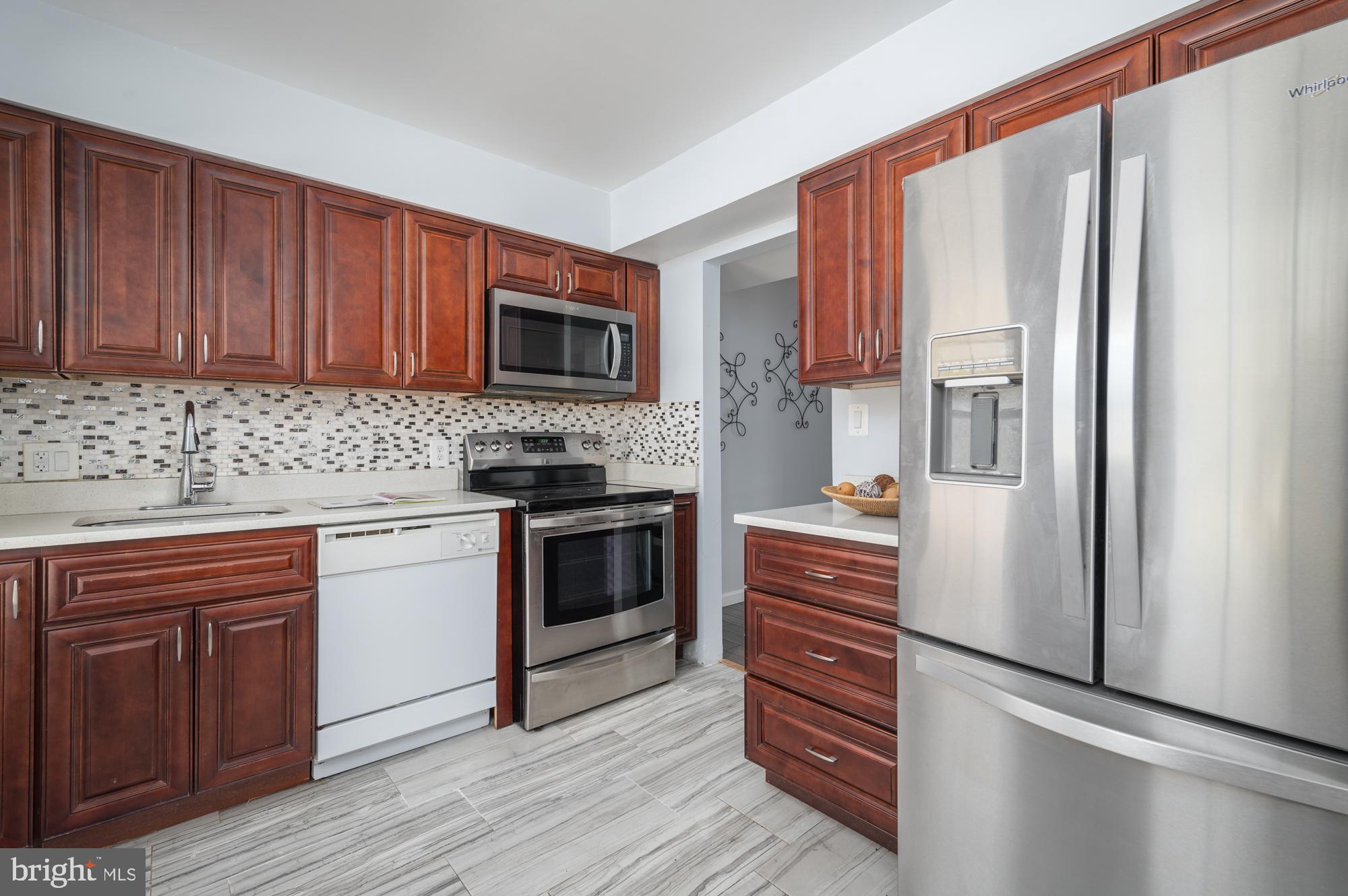 MARINE OAKS VILLAGE - Residential