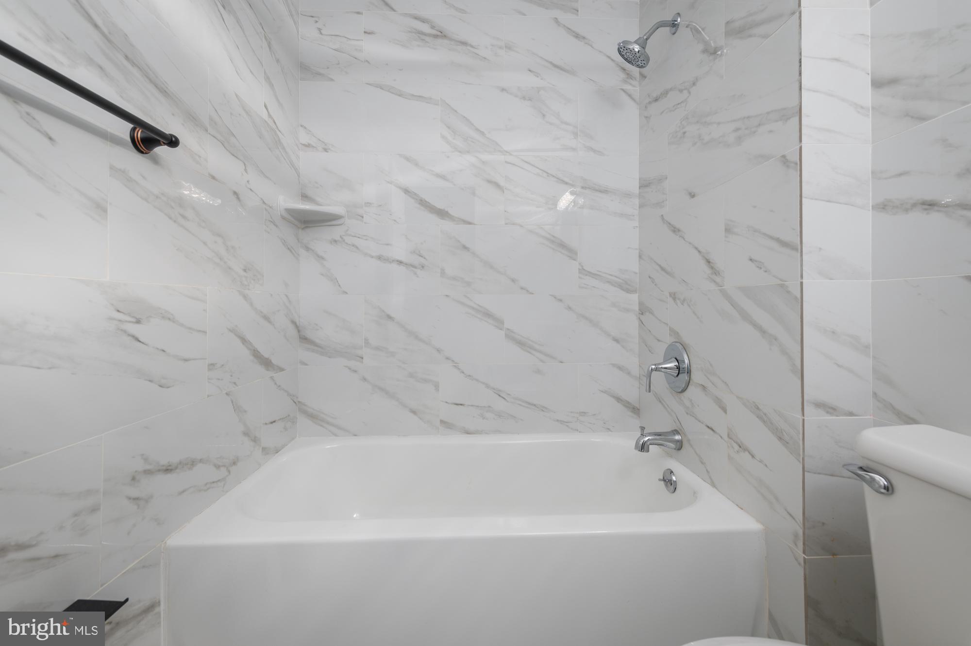 MARINE OAKS VILLAGE - Residential