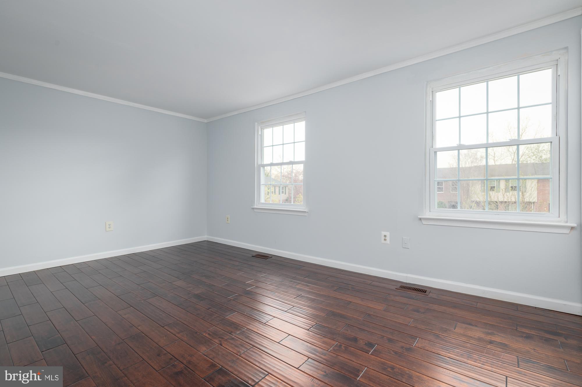 MARINE OAKS VILLAGE - Residential