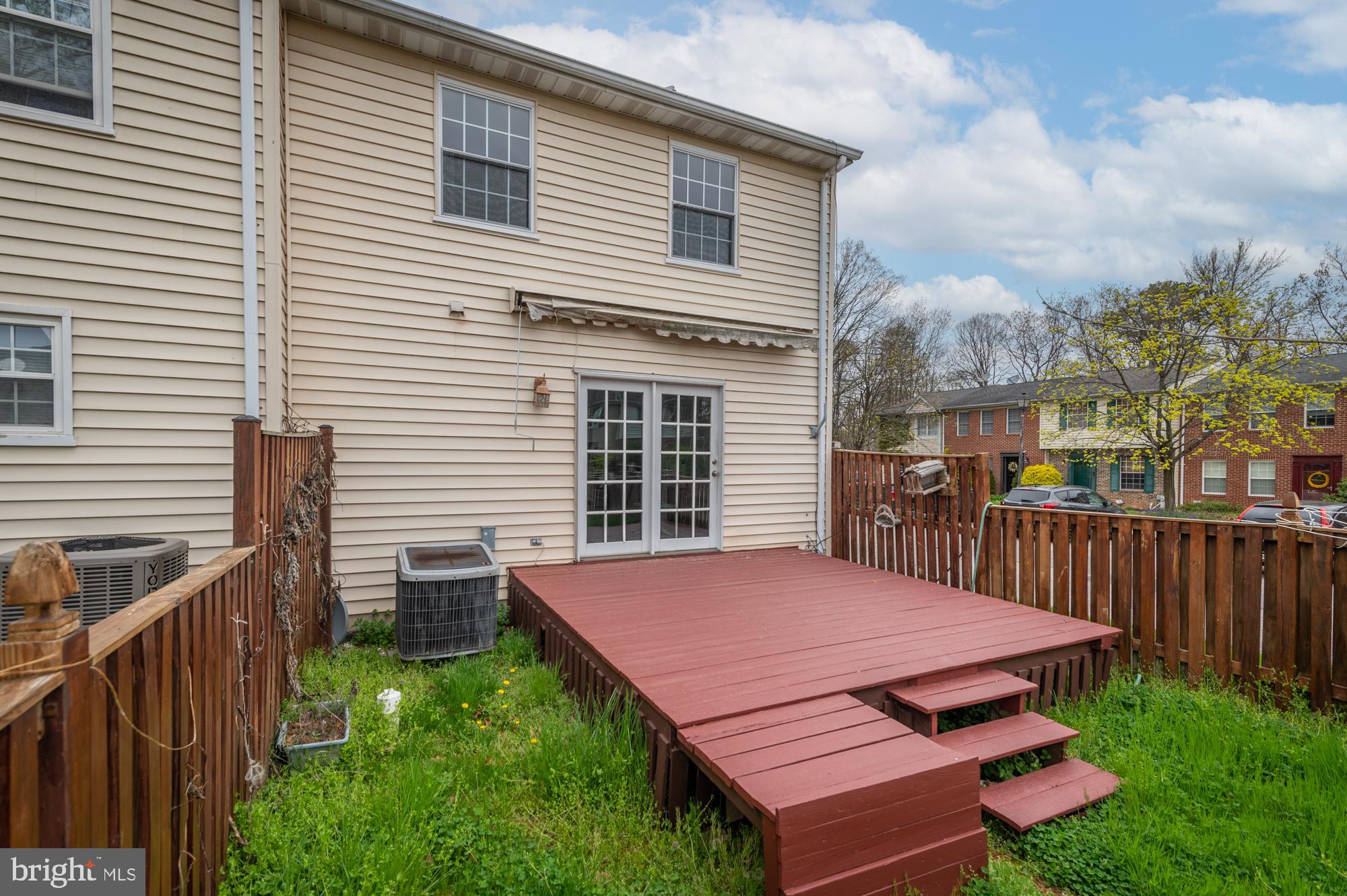 MARINE OAKS VILLAGE - Residential