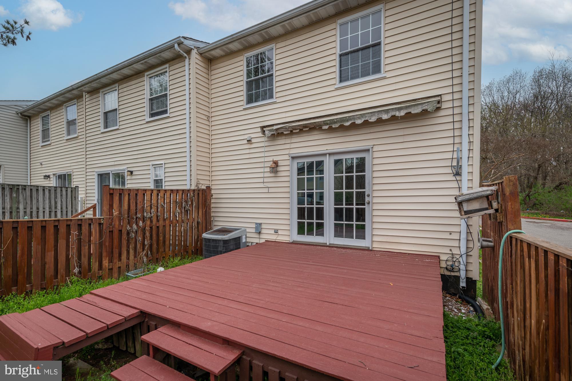 MARINE OAKS VILLAGE - Residential