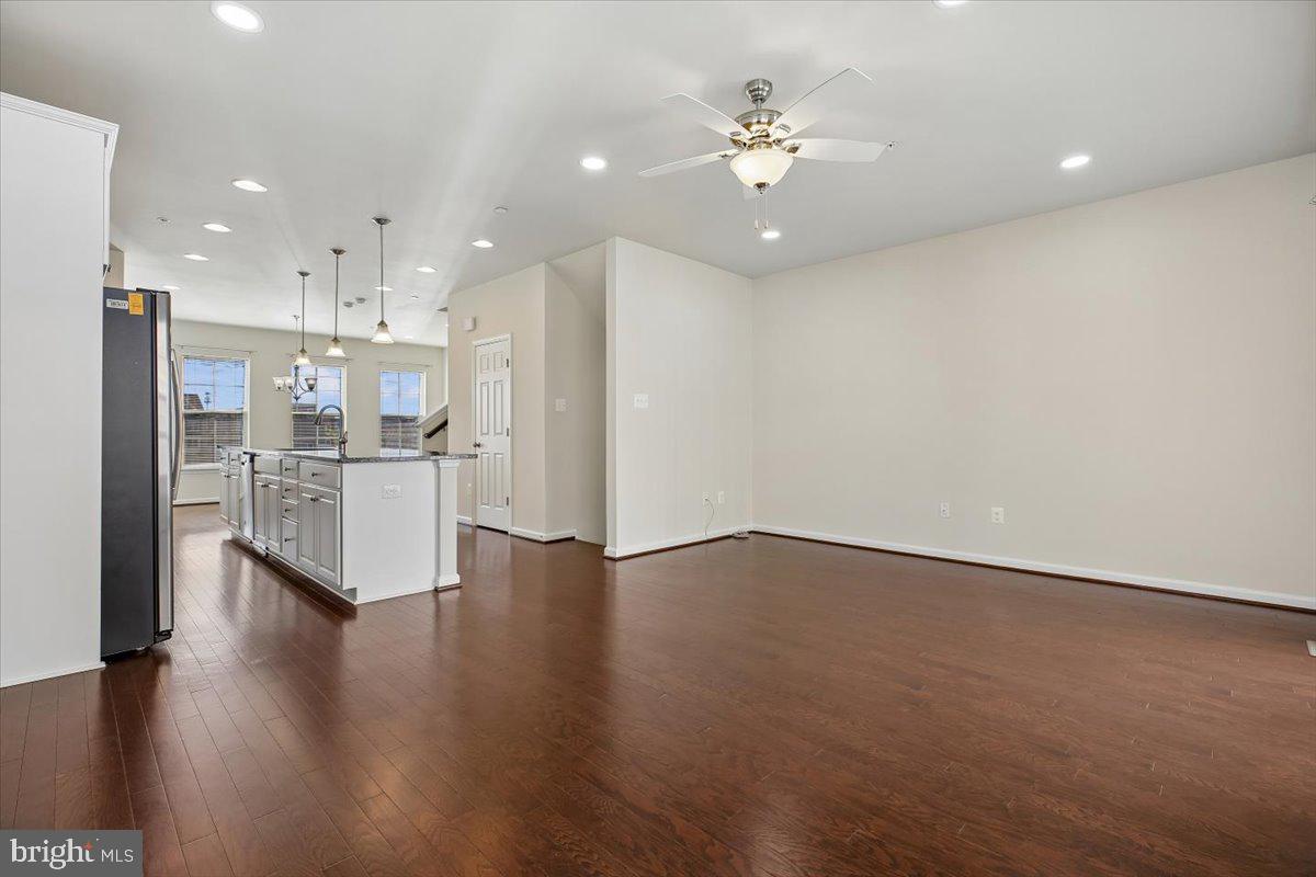 BRICK YARD STATION - Residential
