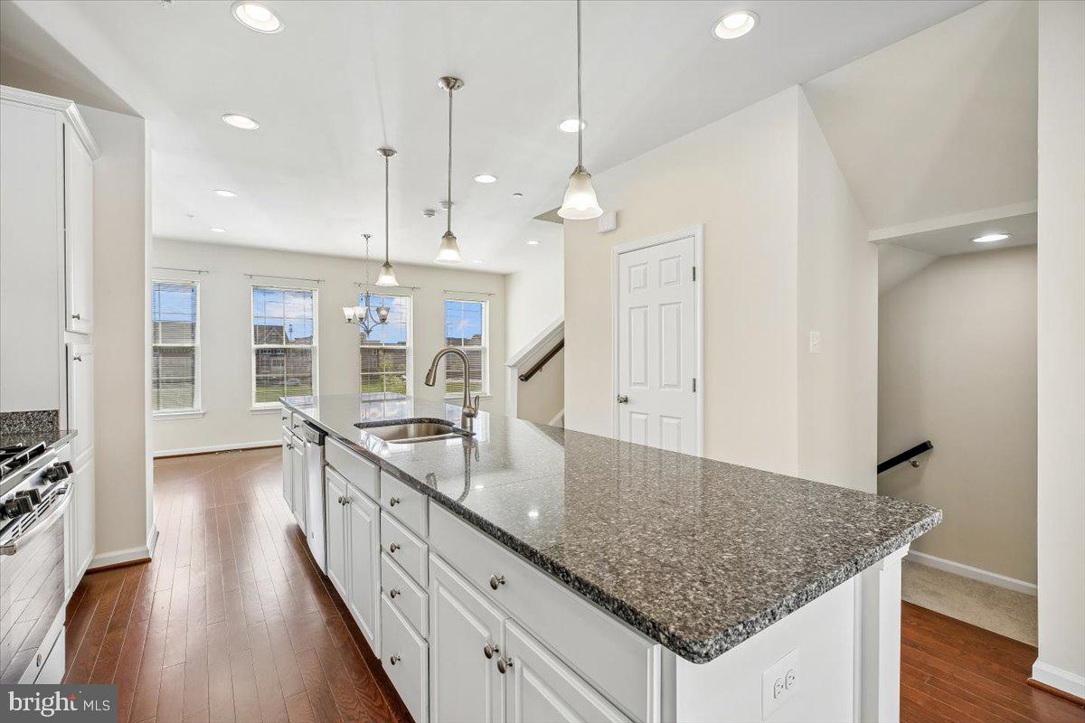 BRICK YARD STATION - Residential