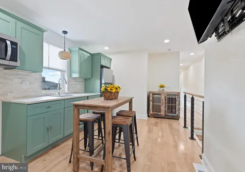 MLS: MDBA2149832