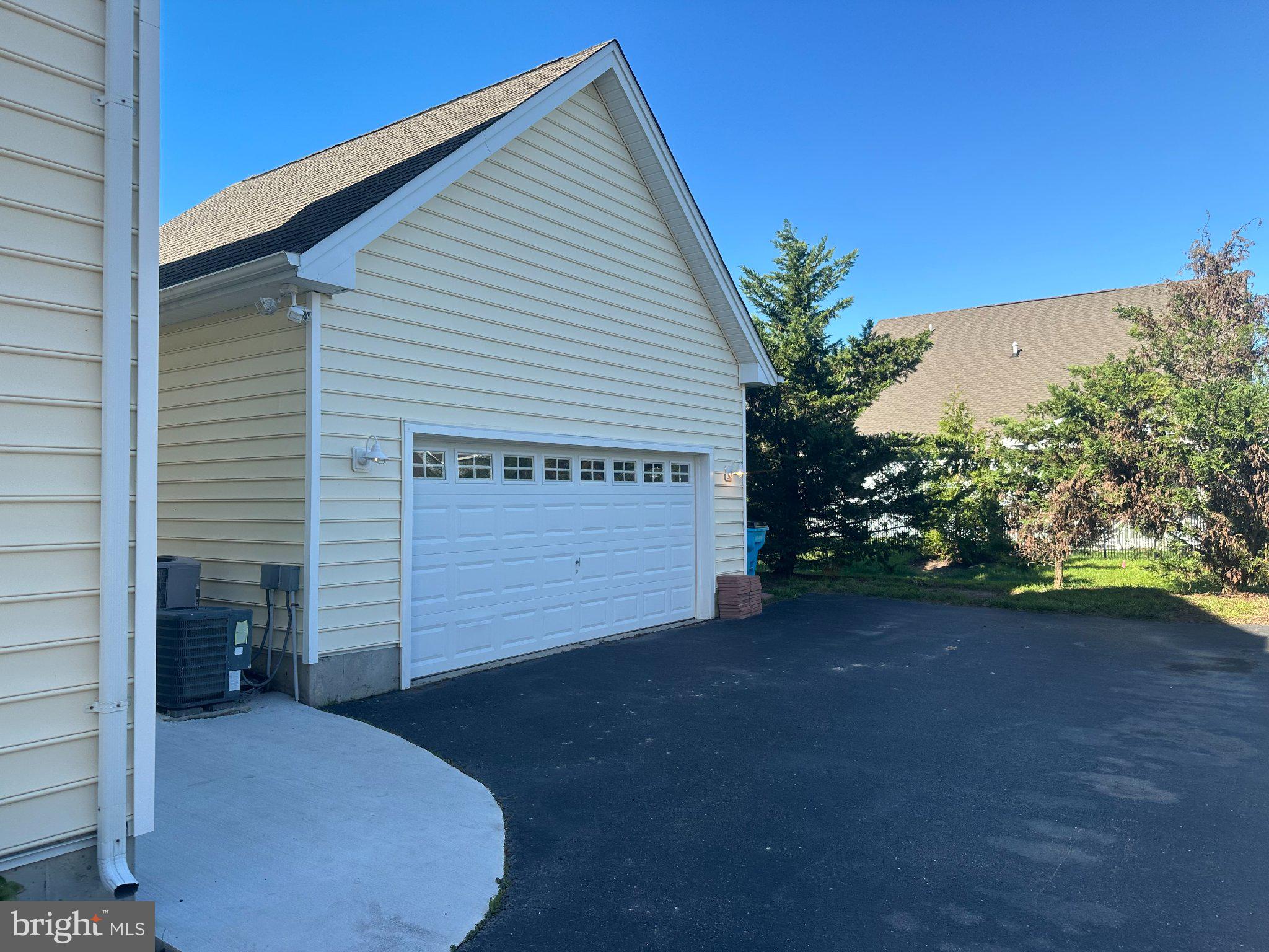 12127 SNUG HARBOR ROAD