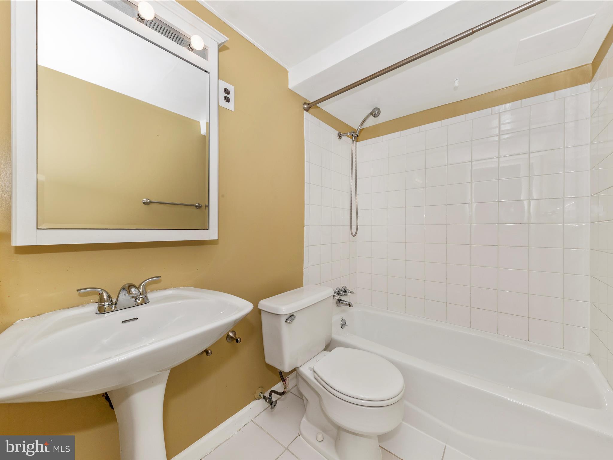 GERMANTOWN VIEW - Residential