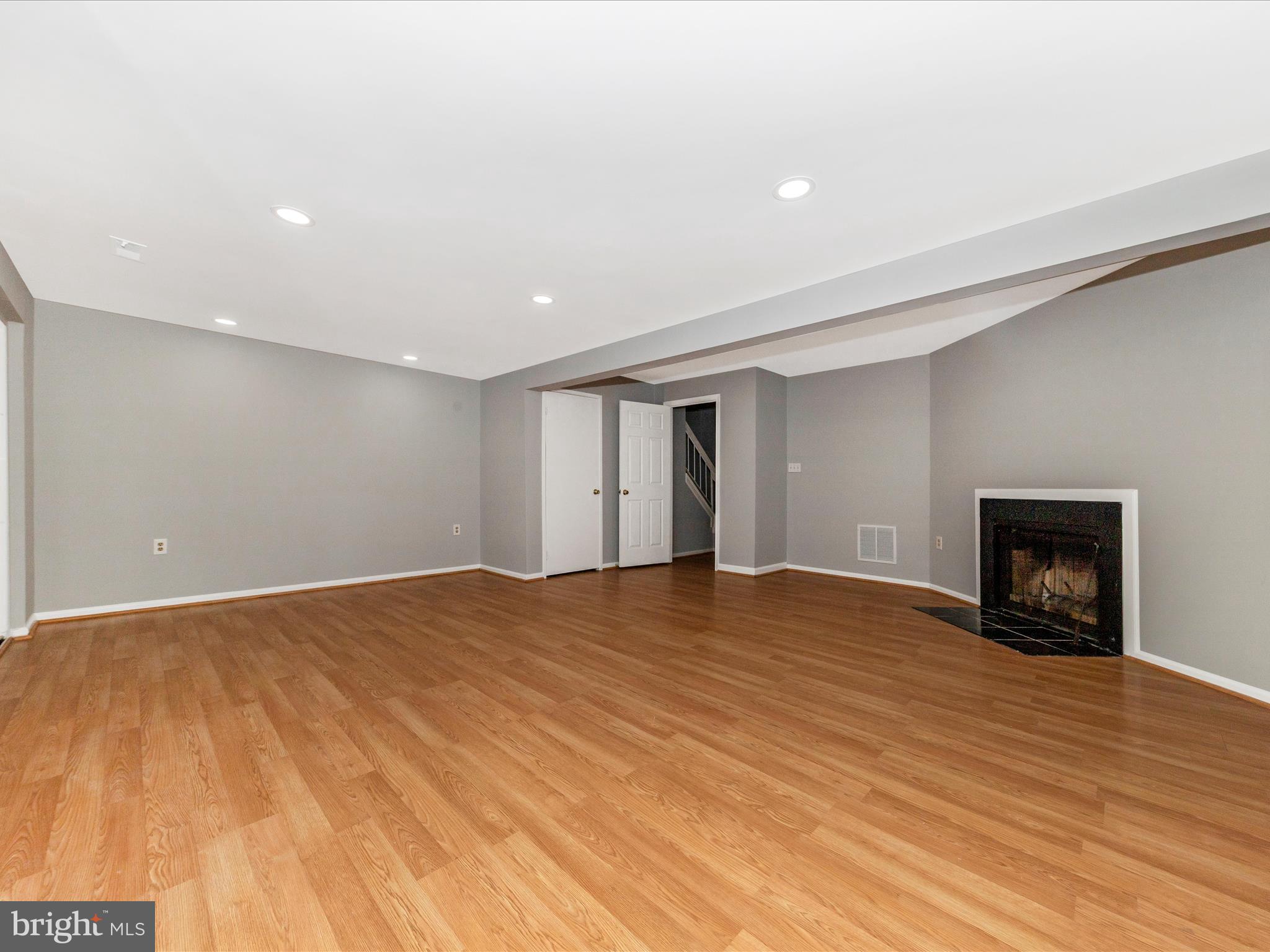 GERMANTOWN VIEW - Residential