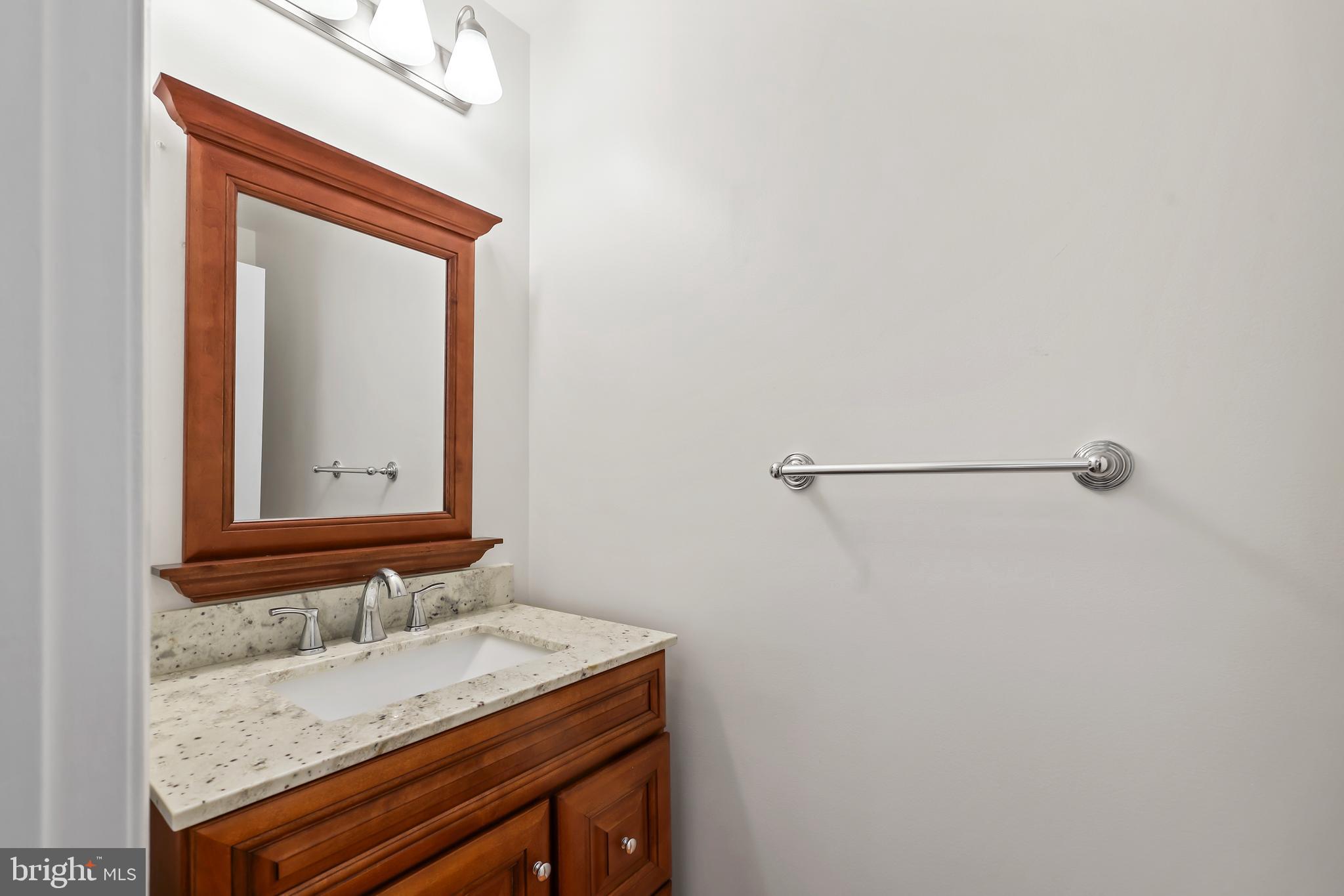 COUNTRY CLUB/LAKE MONTCLAIR - Residential