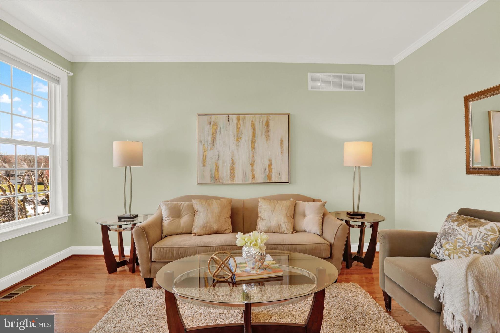 TH AT HERITAGE CNTR - Residential