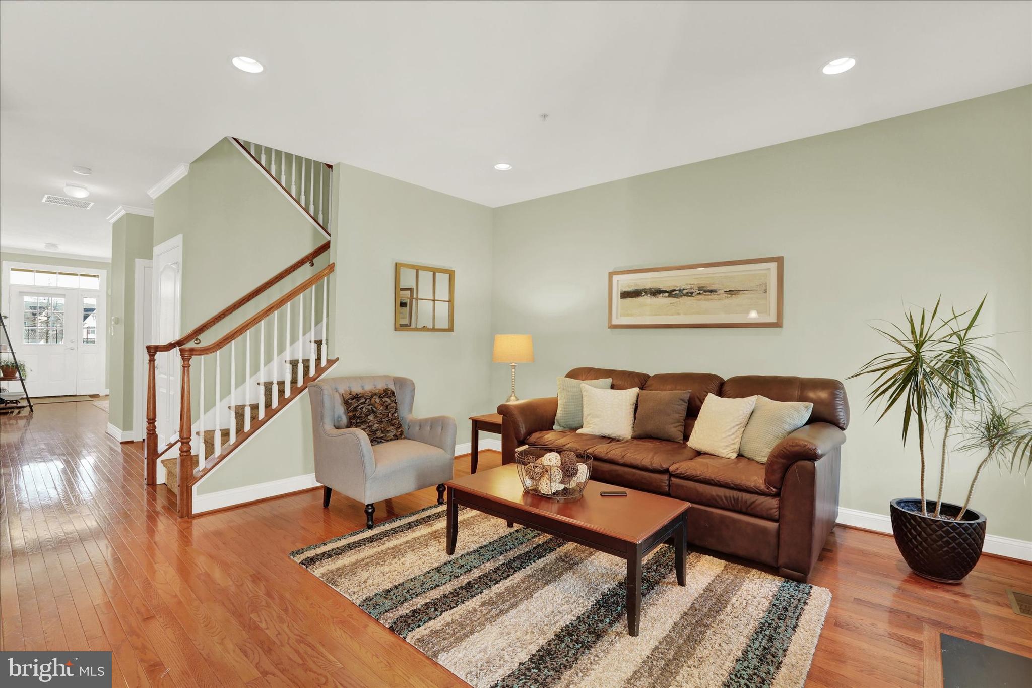 TH AT HERITAGE CNTR - Residential